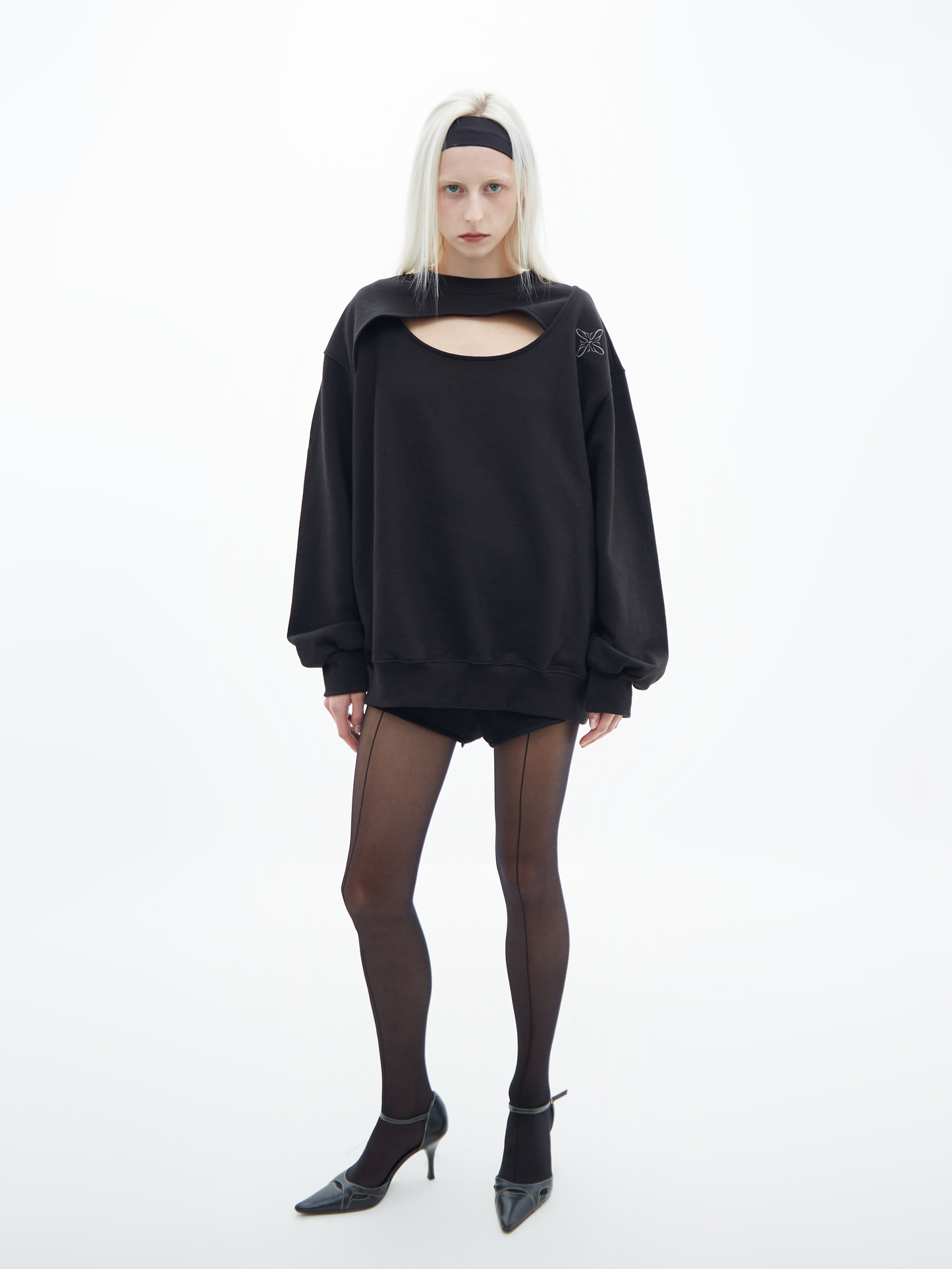 Cut-Out Sweatshirt Black
